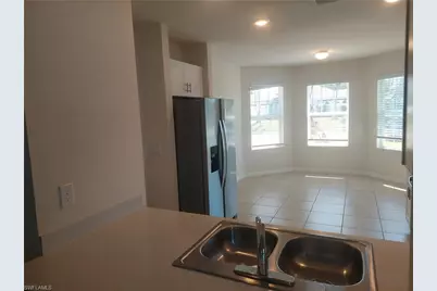 326 SW 24th Pl, Cape Coral, FL 33991 - Photo 6