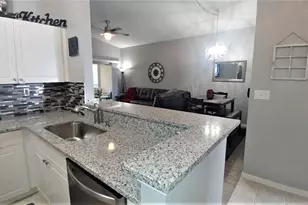 15430 Bellamar Cir, Fort Myers, FL 33908 - Photo 2