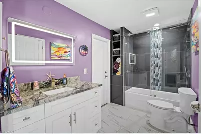 203 SE 14th Ct, Cape Coral, FL 33990 - Photo 24