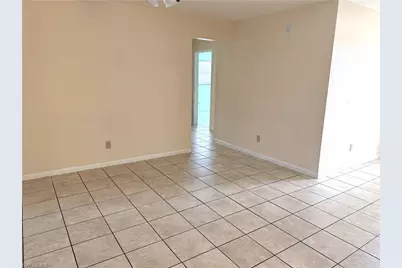 3814 SE 3rd Pl, Cape Coral, FL 33904 - Photo 4