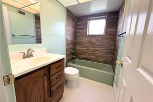 3814 SE 3rd Pl, Cape Coral, FL 33904 - Photo 16