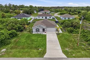 184 Peerless St, Lehigh Acres, FL 33974 - Photo 2