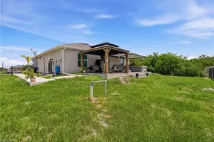 184 Peerless St, Lehigh Acres, FL 33974 - Photo 34