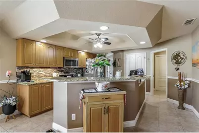 920 NW 3rd Ave, Cape Coral, FL 33993 - Photo 8