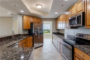 2745 1st St, Fort Myers, FL 33916 - Photo 4