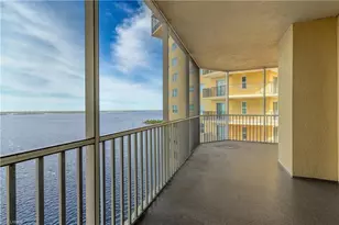 2745 1st St, Fort Myers, FL 33916 - Photo 20