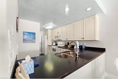 6400 Estero Blvd #301, Fort Myers Beach, FL 33931 - Photo 10