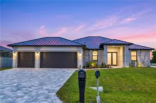 819 SW 16th Terrace, Cape Coral, FL 33991 - Photo 2