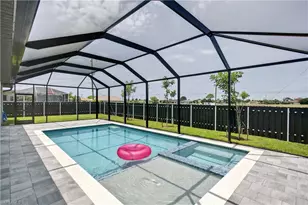 819 SW 16th Terrace, Cape Coral, FL 33991 - Photo 20