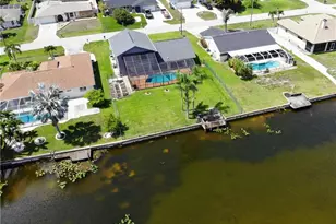609 SE 21st St, Cape Coral, FL 33990 - Photo 44