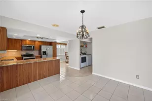 609 SE 21st St, Cape Coral, FL 33990 - Photo 10