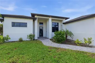 1813 NW 37th Pl, Cape Coral, FL 33993 - Photo 6