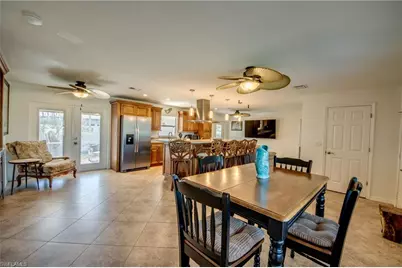 1122 El Dorado Pkwy E, Cape Coral, FL 33904 - Photo 6