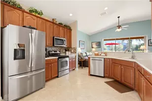 2621 Brightside Ct, Cape Coral, FL 33991 - Photo 10