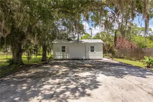 22031 Edwards Dr, Alva, FL 33920 - Photo 4