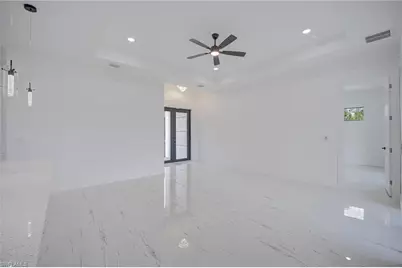931 Barcelona St E, Lehigh Acres, FL 33974 - Photo 4