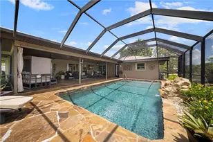 8713 Crest Ln, Fort Myers, FL 33907 - Photo 30