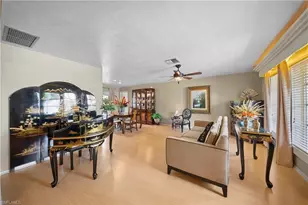 8713 Crest Ln, Fort Myers, FL 33907 - Photo 6