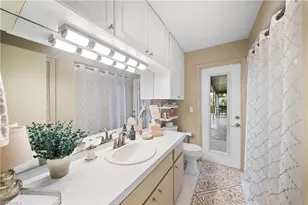 8713 Crest Ln, Fort Myers, FL 33907 - Photo 38