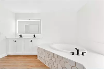 920 E Archer Pkwy, Cape Coral, FL 33904 - Photo 20