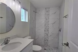 51 Wilmington Pkwy, Cape Coral, FL 33993 - Photo 20