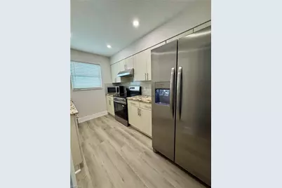 2200 51st Ter SW, Naples, FL 34116 - Photo 6