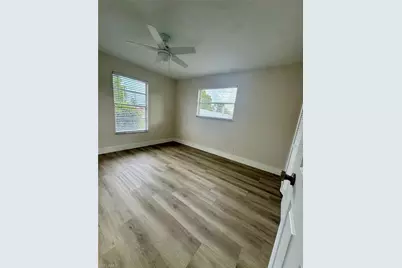 2200 51st Ter SW, Naples, FL 34116 - Photo 14
