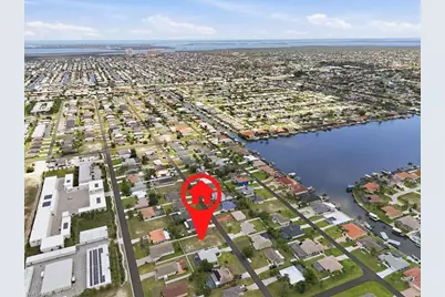 4215 SW 9th Pl, Cape Coral, FL 33914 - Photo 6