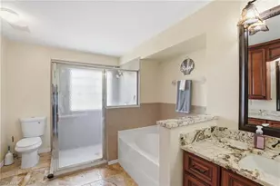 4304 NE 23rd Pl, Cape Coral, FL 33909 - Photo 14
