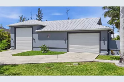 4304 NE 23rd Pl, Cape Coral, FL 33909 - Photo 26