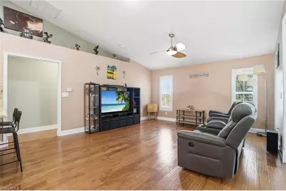 4304 NE 23rd Pl, Cape Coral, FL 33909 - Photo 4
