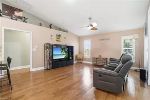 4304 NE 23rd Pl, Cape Coral, FL 33909 - Photo 4