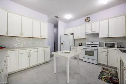 1083 Pollywog Dr, Labelle, FL 33935 - Photo 6