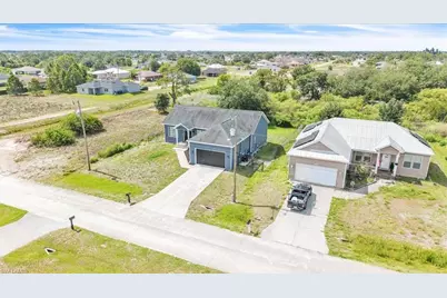 2703 38th St SW, Lehigh Acres, FL 33976 - Photo 42
