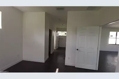 1201 NE 18th Pl, Cape Coral, FL 33909 - Photo 10