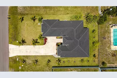 2701 NW 11th St, Cape Coral, FL 33993 - Photo 4