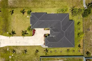 2701 NW 11th St, Cape Coral, FL 33993 - Photo 4