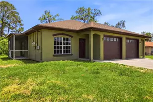2433 George Ave S, Lehigh Acres, FL 33973 - Photo 2
