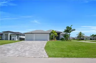 2728 SW 4th Ln, Cape Coral, FL 33991 - Photo 10