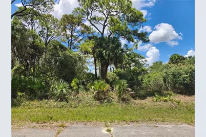 636 Nassau Cir, Labelle, FL 33935 - Photo 4