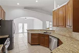 1940 Desoto Blvd N, Naples, FL 34120 - Photo 20