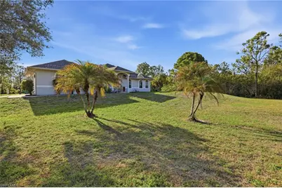 1940 Desoto Blvd N, Naples, FL 34120 - Photo 4