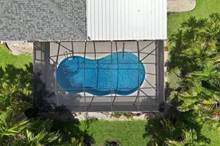 801 SW 11th Pl, Cape Coral, FL 33991 - Photo 2