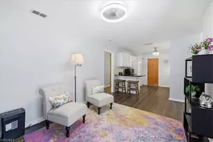 801 SW 11th Pl, Cape Coral, FL 33991 - Photo 10
