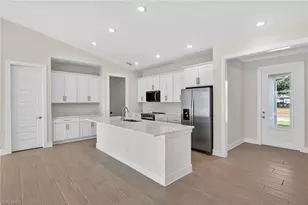 2632 SW 10th Ave, Cape Coral, FL 33914 - Photo 22