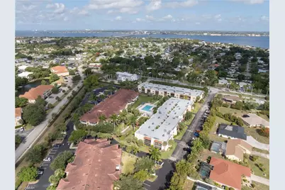 12501 McGregor Blvd #11, Fort Myers, FL 33919 - Photo 28