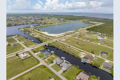 3836 NW 43rd Pl, Cape Coral, FL 33993 - Photo 6