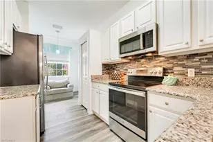 7863 Lake Sawgrass Loop, Fort Myers, FL 33907 - Photo 16