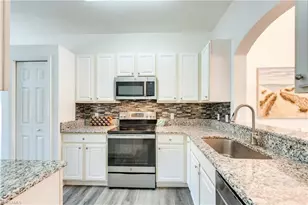 7863 Lake Sawgrass Loop, Fort Myers, FL 33907 - Photo 20