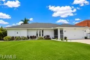 420 NE 9th St, Cape Coral, FL 33909 - Photo 2